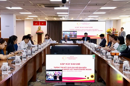 Quang cảnh buổi gặp mặt.