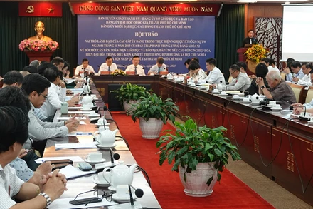 Quang cảnh buổi hội thảo.