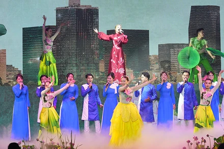 Chương trình Gala "Đêm Việt Nam" mở đầu cho chuỗi hoạt động của Hội chợ Du lịch Quốc tế Thành phố Hồ Chí Minh 2024.