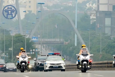 [Video] Hà Nội phân luồng giao thông đón đoàn khách quốc tế trong 2 ngày 14 và 15/4