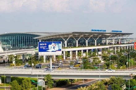 [Video] Điều chỉnh giảm công suất sân bay quốc tế Nội Bài 