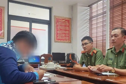 [Video] Xử phạt tổ chức giải bóng đá quần chúng quảng cáo trang web cá cược trái phép