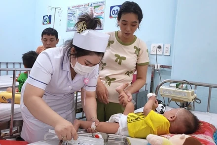 [Video] Bộ Y tế hỏa tốc yêu cầu tăng cường kiểm soát lây nhiễm bệnh sởi