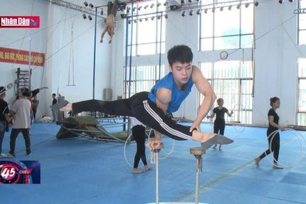 Dạy văn hóa trong trường nghề: Không trái luật, nhưng vẫn khó