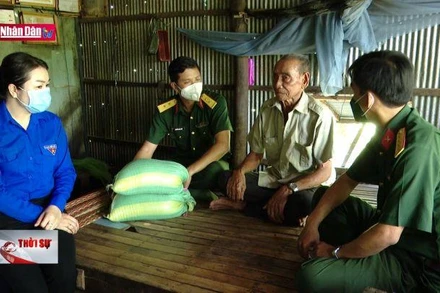 Nghĩa tình quân, dân vùng biên