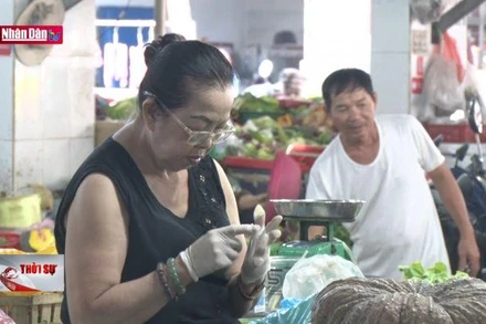 Người dân lơ là trong công tác phòng, chống Covid-19