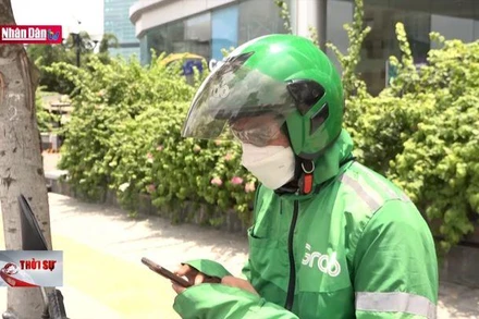 Tài xế xe công nghệ mong muốn được đóng bảo hiểm xã hội