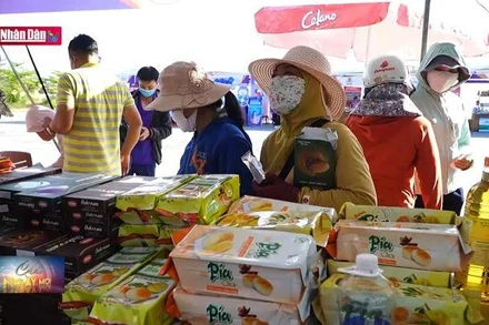 1.500 đoàn viên, người lao động tham gia ''Phiên chợ công nhân''