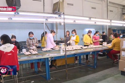 Kiến nghị nhiều giải pháp giúp doanh nghiệp vượt khó