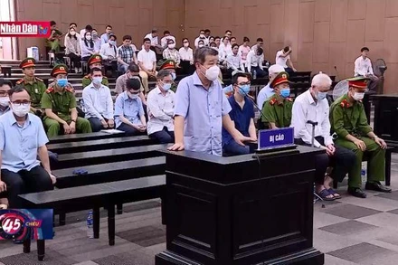 Nguyên Chủ tịch UBND tỉnh Bình Dương mong được hưởng khoan hồng