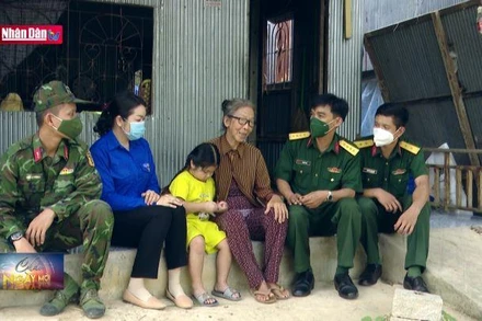 Nghĩa tình quân, dân vùng biên