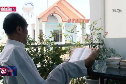 Thầy giáo Nguyễn Ngọc Ký - Người viết cuộc đời kỳ diệu bằng đôi chân