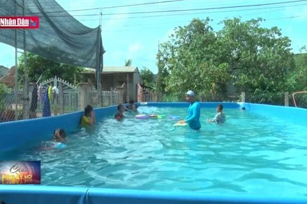 Dạy bơi miễn phí cho trẻ em vùng sâu tại Đắk Lắk