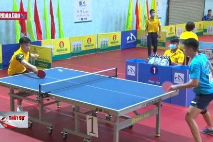 Ngày thi đấu thứ 2 Giải vô địch Bóng bàn Quốc gia Báo Nhân Dân