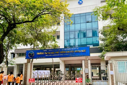 Trường chuyên Ngoại ngữ tuyển 525 chỉ tiêu vào lớp 10