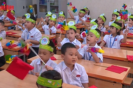 [Video] Ngân sách chi 30.000 tỷ đồng mỗi năm để miễn học phí cho toàn bộ học sinh 