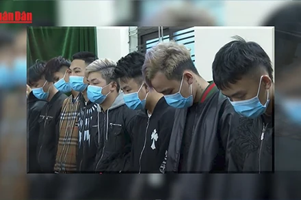 [Video] Bắt giữ 50 đối tượng mang hung khí đánh nhau trên phố