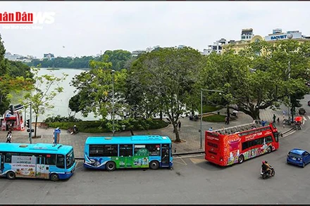 [Video] Hà Nội hạn chế ô-tô trên 16 chỗ vào phố cổ và quanh hồ Hoàn Kiếm