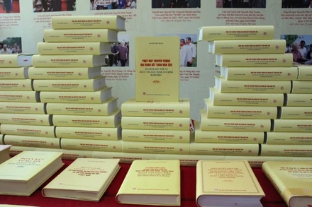 Cuốn sách “Phát huy truyền thống đại đoàn kết toàn dân tộc, xây dựng đất nước ta ngày càng giàu mạnh, văn minh, hạnh phúc” của đồng chí Tổng Bí thư Nguyễn Phú Trọng. Ảnh: Báo Điện tử Đảng Cộng sản Việt Nam