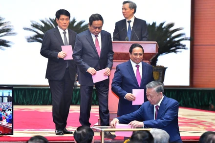 Đồng Chí Tô Lâm Các Đồng Chí Lãnh Đạo Đảng, Nhà Nước Bỏ Phiếu Bầu Tổng Bí Thư.