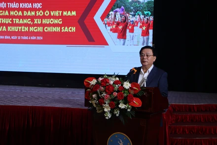 Đồng chí GS, TS Nguyễn Xuân Thắng, Ủy viên Bộ Chính trị, Giám đốc Học viện Chính trị quốc gia Hồ Chí Minh, Chủ tịch Hội đồng Lý luận Trung ương phát biểu tại hội thảo. (Ảnh: Tạp chí Cộng sản)