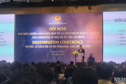 Quang cảnh hội nghị.