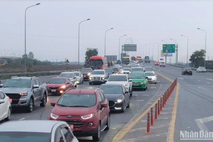 Theo đại diện Tổng Công ty đầu tư phát triển đường cao tốc Việt Nam (VEC), trong 3 tháng đầu năm 2023, các tuyến cao tốc của VEC đã phục vụ 14,8 triệu lượt xe, tăng 16,87% so với cùng kỳ năm 2022.