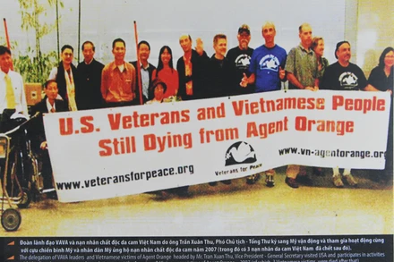 Hành trình đi tìm công lý cho các nạn nhân nhiễm chất độc da cam đã nhận được sự ủng hộ rất nhiệt tình của bạn bè quốc tế. (Ảnh tư liệu do VAVA Việt Nam cung cấp)
