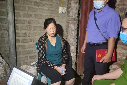 Đối tượng Vũ Thị Thủy tại cơ quan Công an huyện Văn Bàn (Lào Cai).