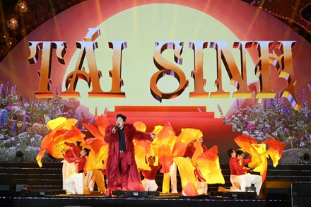 [Ảnh] Dàn nghệ sĩ "khủng" bùng nổ tại sân khấu Rực rỡ Thăng Long