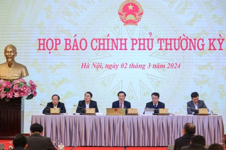 Toàn cảnh họp báo Chính phủ thường kỳ. (Ảnh: VGP)