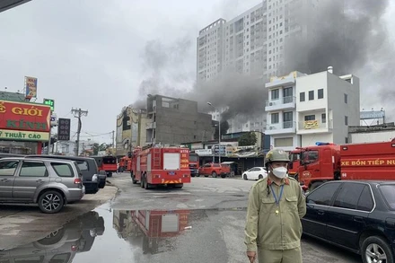 Hiện trường vụ cháy nghiêm trọng khiến nhiều người thương vong tại Bình Dương.