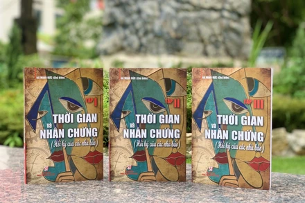 Bộ sách Thời gian và nhân chứng (Hồi ký của các nhà báo) do Giáo sư, Nhà giáo nhân dân Hà Minh Đức và cộng sự dày công biên soạn, Nhà xuất bản Chính trị quốc gia Sự thật ấn hành 