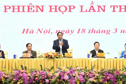 Thủ tướng Phạm Minh Chính và các đồng chí lãnh đạo đồng chủ trì Phiên họp lần thứ nhất Ban Chỉ đạo.