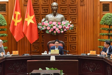 Thủ tướng Phạm Minh Chính chủ trì cuộc họp.