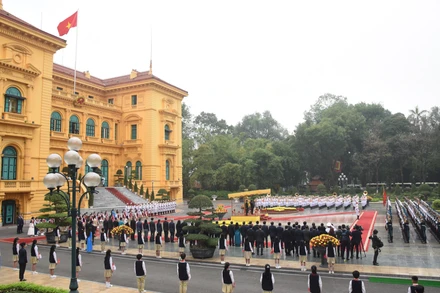 Phủ Chủ tịch, nơi Thủ tướng Phạm Minh Chính cùng phu nhân chủ trì lễ đón Thủ tướng nước Cộng hòa Singapore Lawrence Wong và phu nhân thăm chính thức Việt Nam từ ngày 25 đến 26/3. 