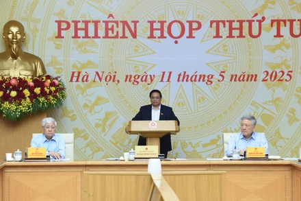 Thủ tướng Phạm Minh Chính phát biểu khai mạc phiên họp lần thứ 4 Ban Chỉ đạo Trung ương triển khai xóa nhà tạm, nhà dột nát trên phạm vi cả nước.