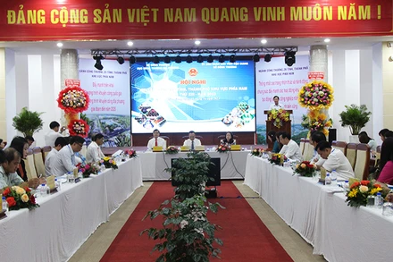 Quang cảnh hội nghị.