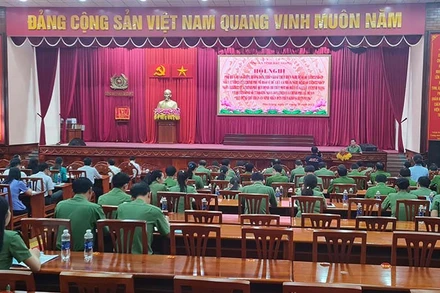 Quang cảnh hội nghị.