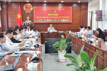 Quang cảnh hội nghị.
