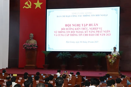 Quang cảnh hội nghị.