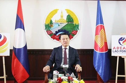 Phó Thủ tướng, Bộ trưởng Ngoại Giao Lào Saleumxay Kommasith. (Ảnh: Trịnh Dũng)