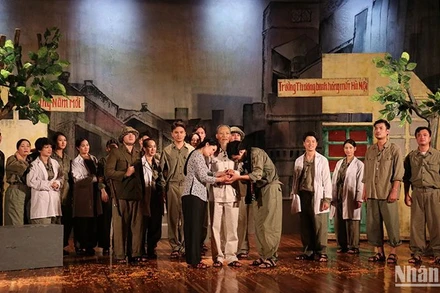 Điểm nhấn gây ấn tượng sâu sắc của buổi giao lưu là vở kịch nói "Đôi Mắt sáng". (Ảnh: Hải Tiến)