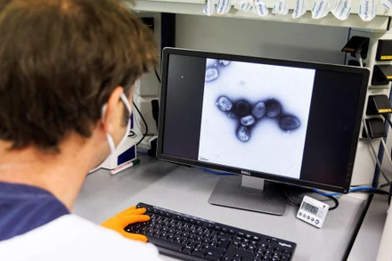 Phòng thí nghiệm của Công ty Bavarian Nordic tại Martinsried, gần Munich, Đức, ngày 24/5. (Ảnh: Reuters)