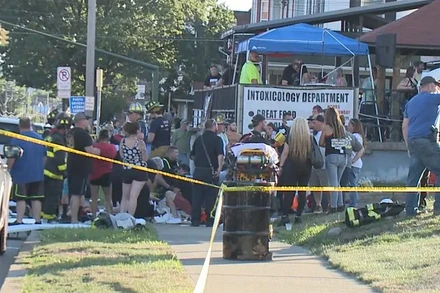 Mỹ: Xe đâm vào đám đông ở bang Pennsylvania