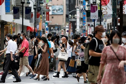 Khu mua sắm Shibuya tại Tokyo, tháng 8/2021. (Ảnh: Reuters)