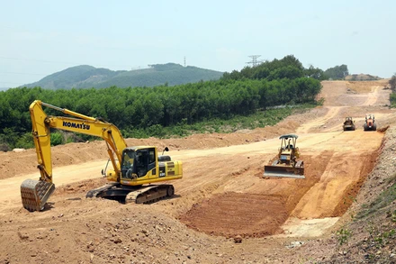 [Video] Đề xuất đầu tư cao tốc Tân Quang - cửa khẩu Thanh Thủy vốn 14.852 tỷ đồng