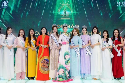 Một số thí sinh dự sơ tuyển Cuộc thi Hoa hậu Doanh nhân Hoàn vũ Việt Nam 2025 và Top 4 Hoa hậu Biển Việt Nam 2024 tại buổi họp báo.