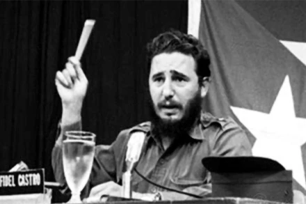 Tổng tư lệnh Fidel Castro