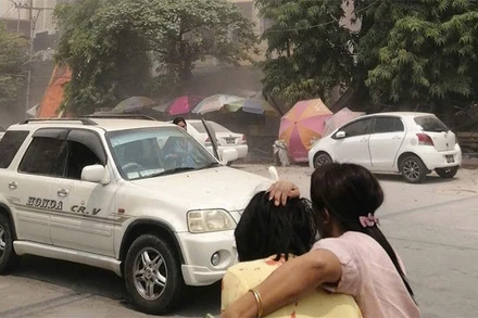 Khung cảnh đường phố Myanmar sau khi xảy ra động đất. (Nguồn: Vietnam+) 